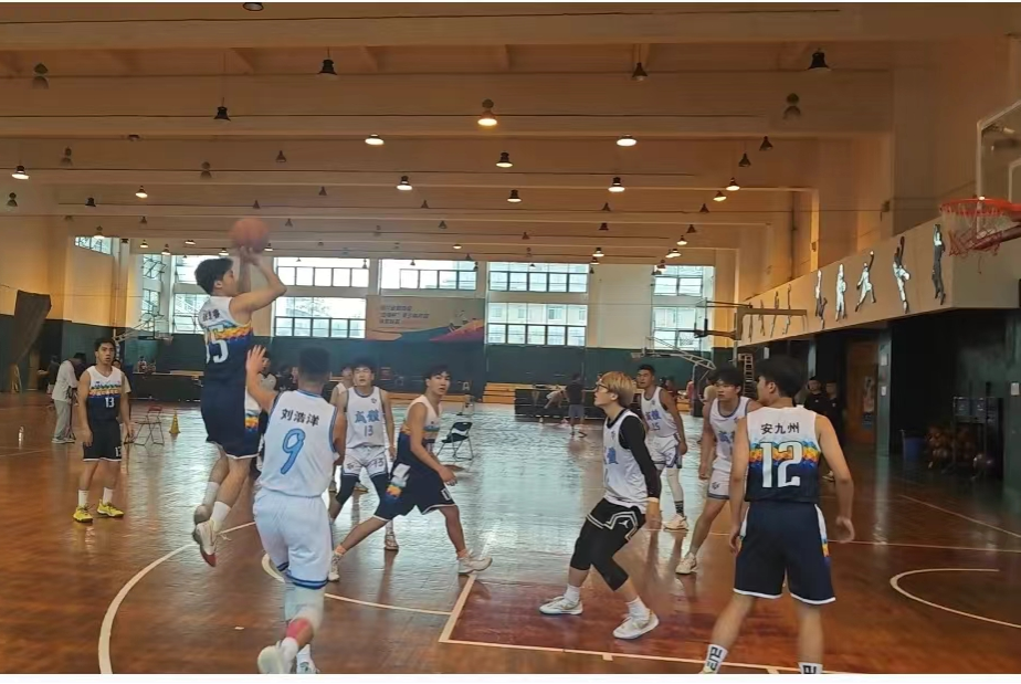 澳门太阳集团6138第二届“经管杯”篮球比赛圆满结束